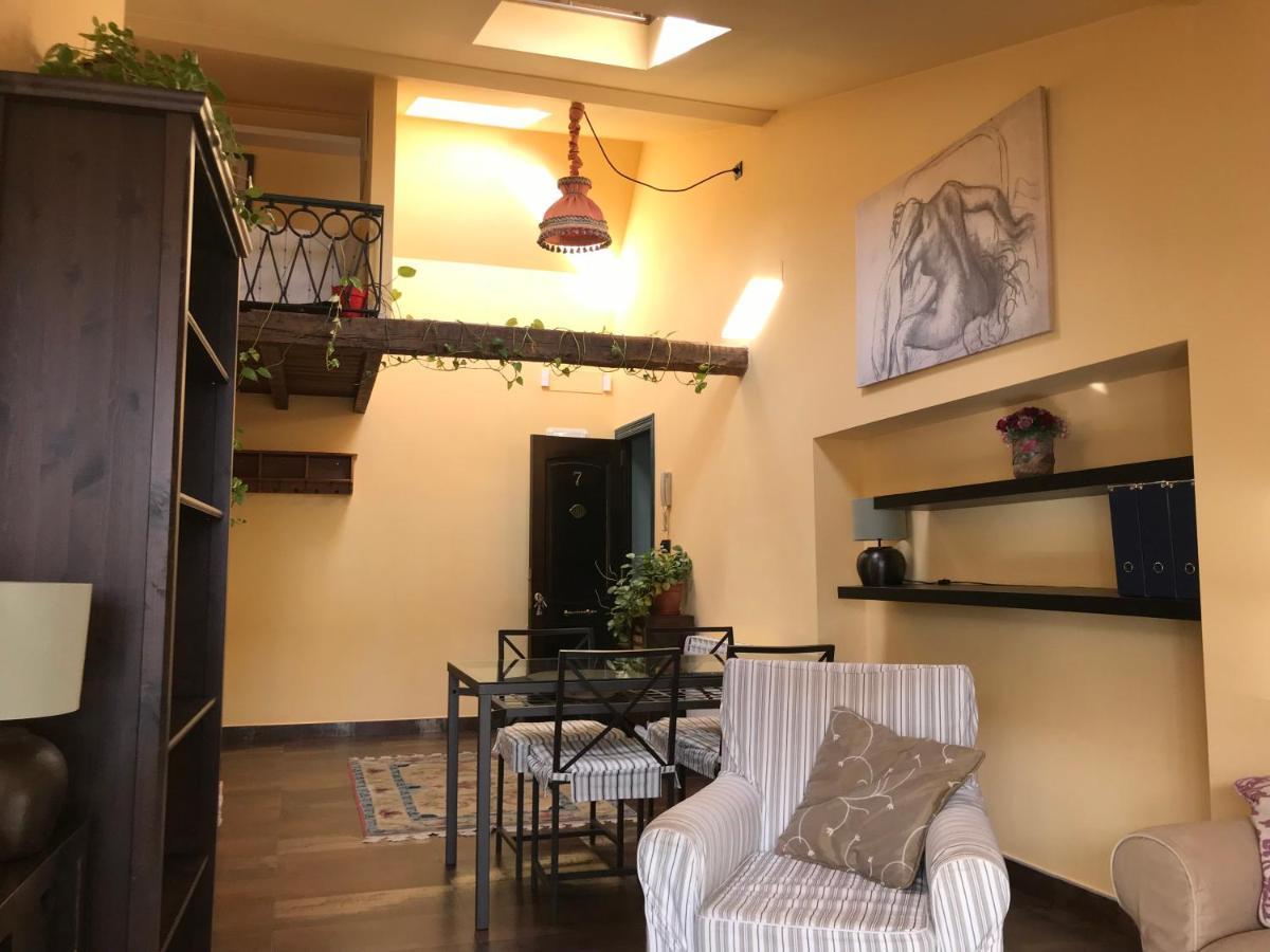 Apartamentos Ebro 레이노사 외부 사진