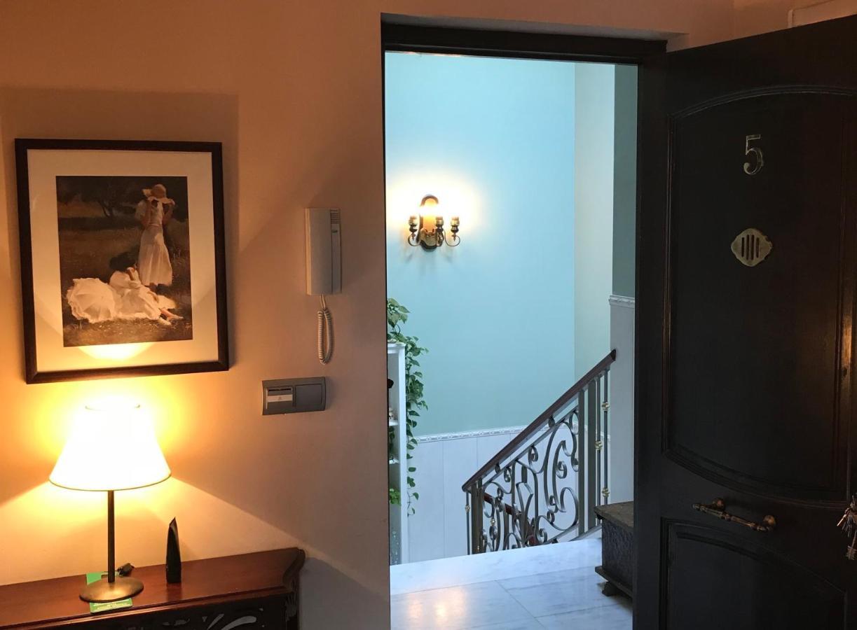 Apartamentos Ebro 레이노사 외부 사진